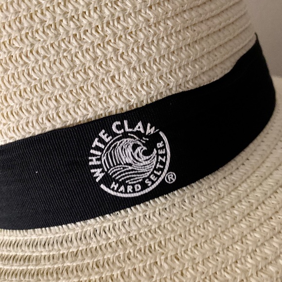 👒 1 LEFT - White Claw Beach Hats 👒 - Picture 2 of 6